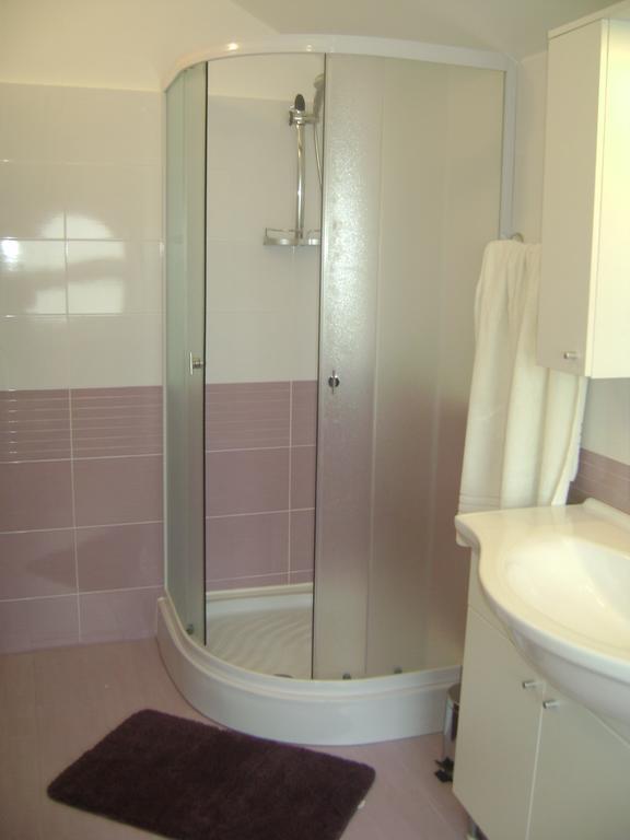 Apartment As 班约勒 客房 照片
